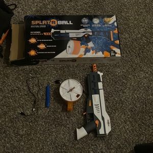 SPLATRBALL GUN